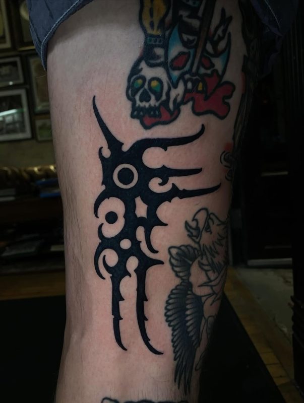Blackwork Tribal
