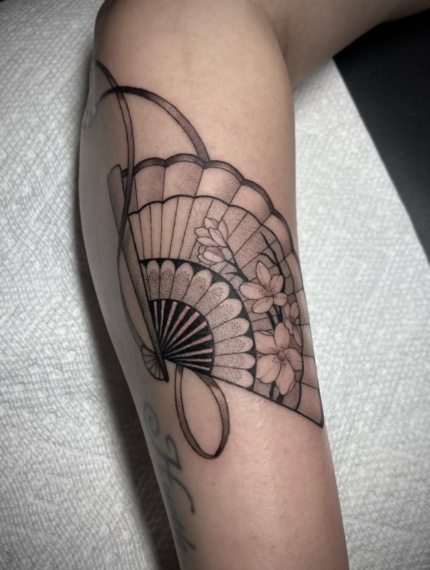 Floral Fan