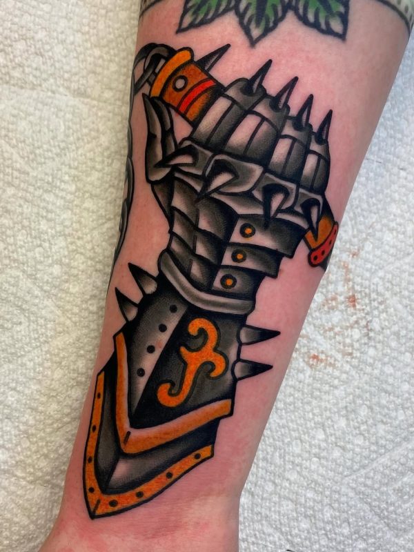 Spiked Gauntlet