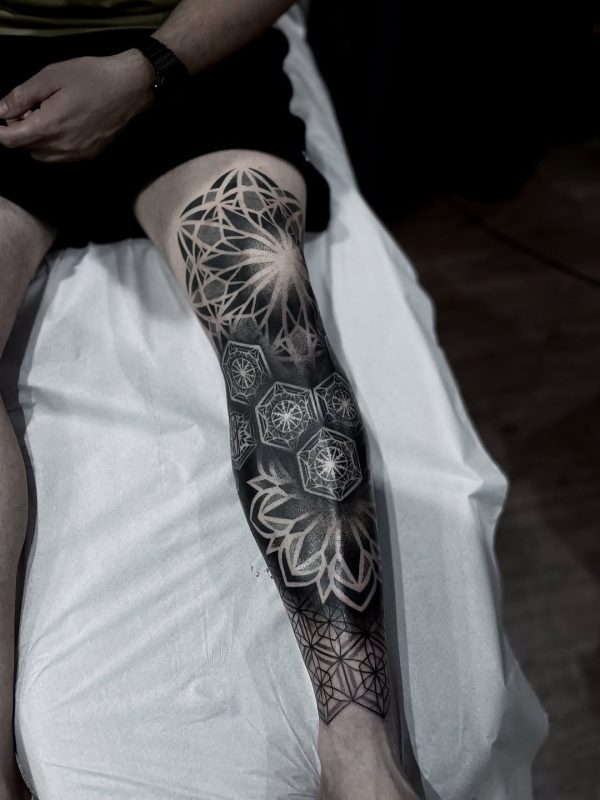 Geometric Leg Sleeve