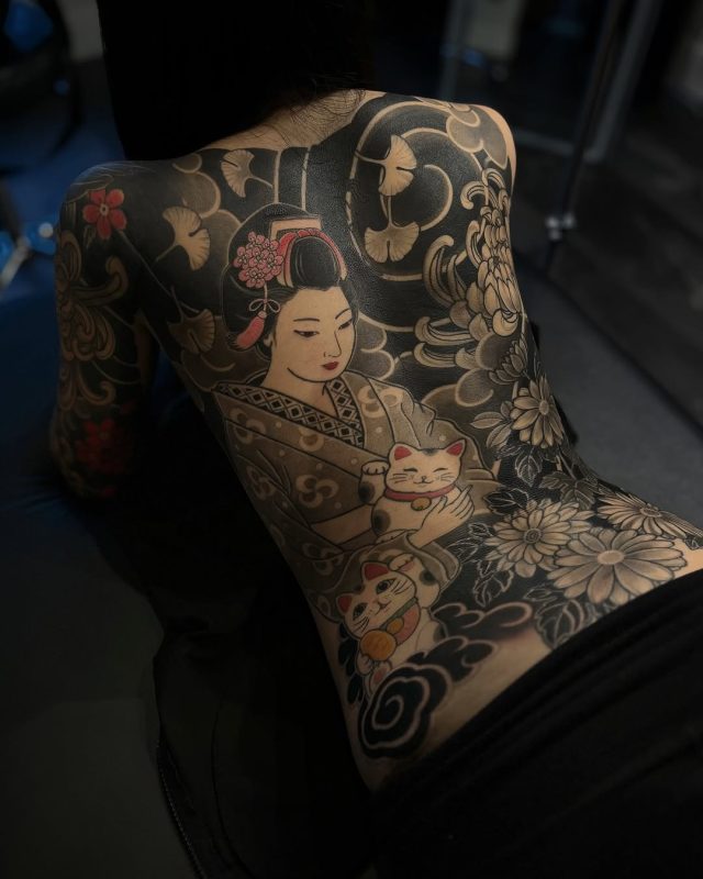 Geisha and Cats
