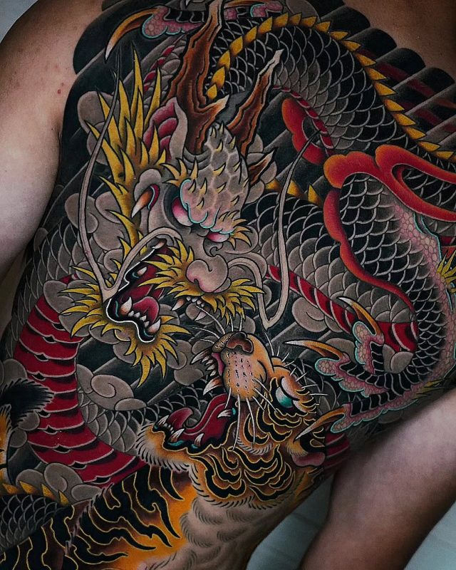 Dragon Tiger Clash