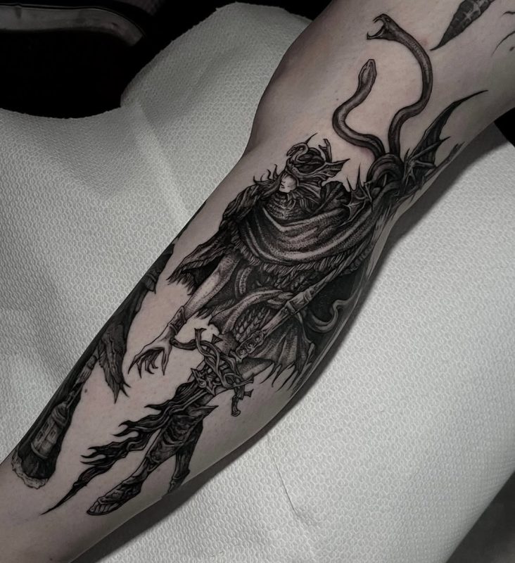 Dark Fantasy Figure