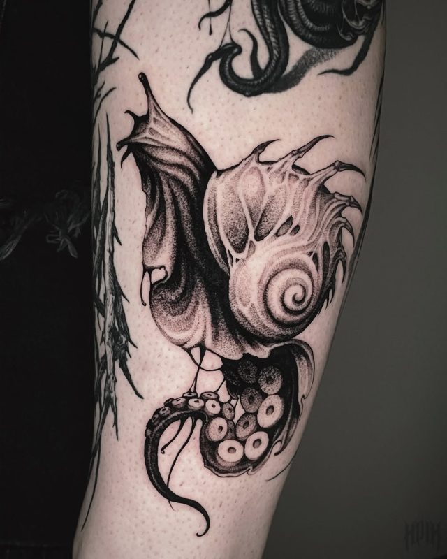 Tentacle Shell