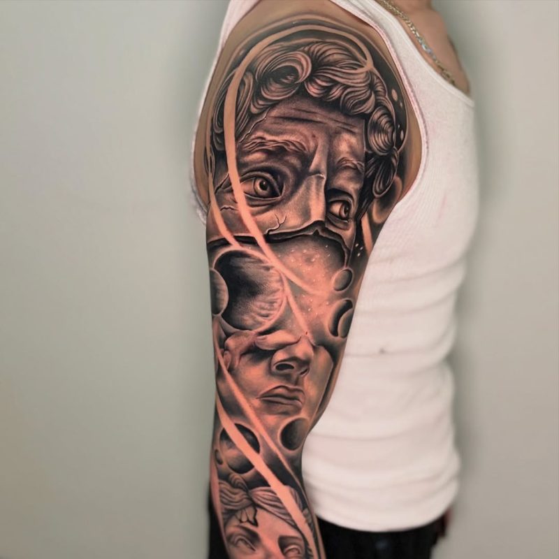 Surreal Faces Sleeve