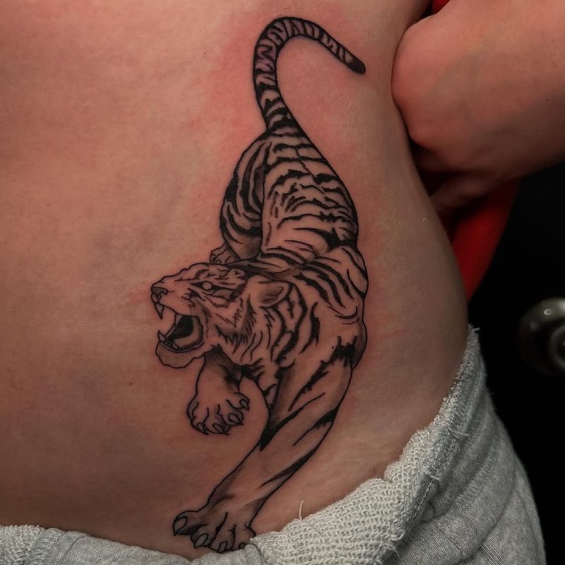 Roaring Tiger