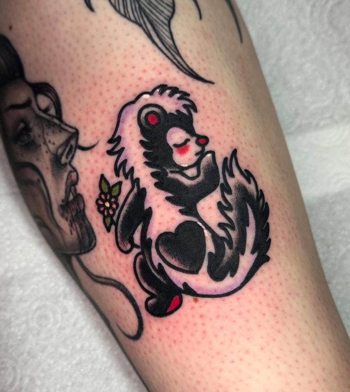 Dancing Skunk