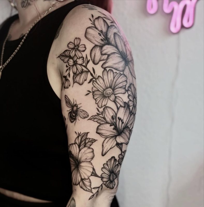 Floral upper arm