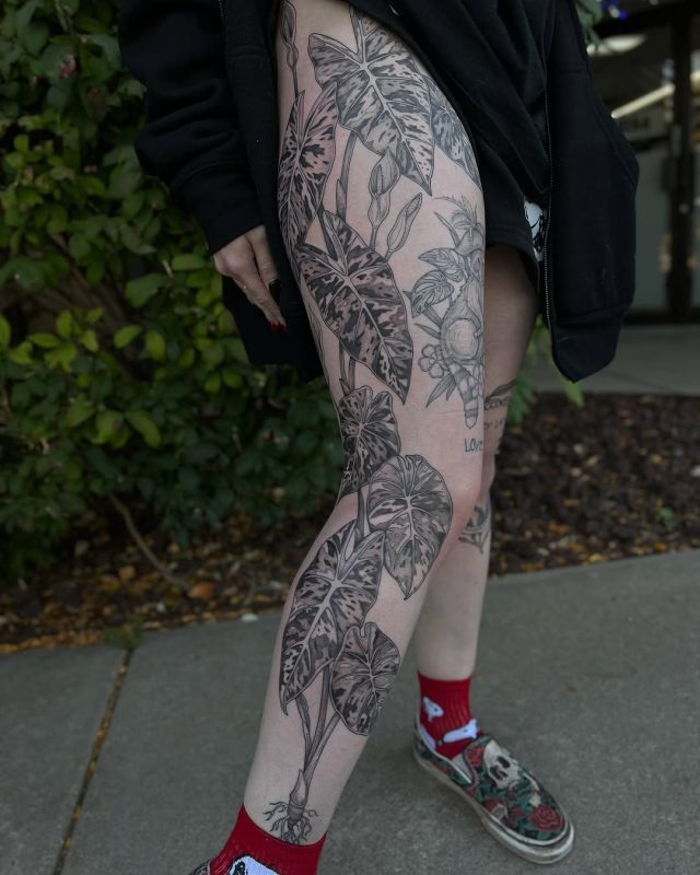 Botanical Leg Piece