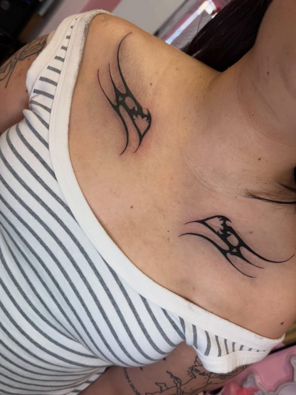 Tribal Collarbone