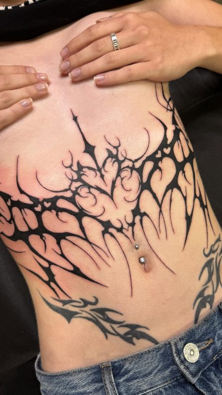 Tribal Stomach Design