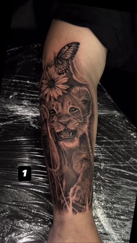 Lion Cub Realism