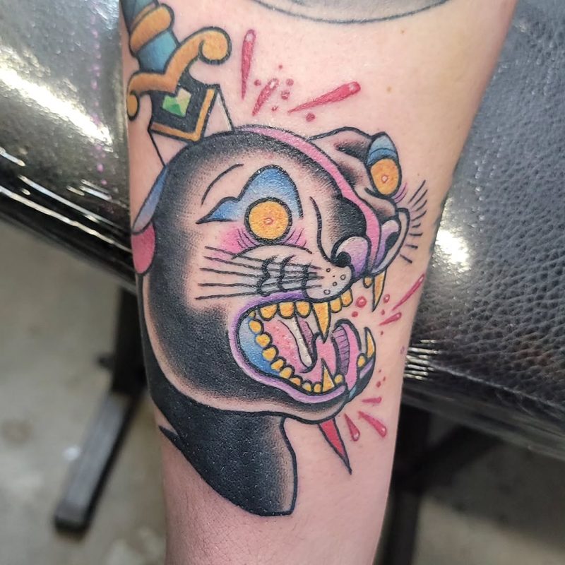 Panther dagger