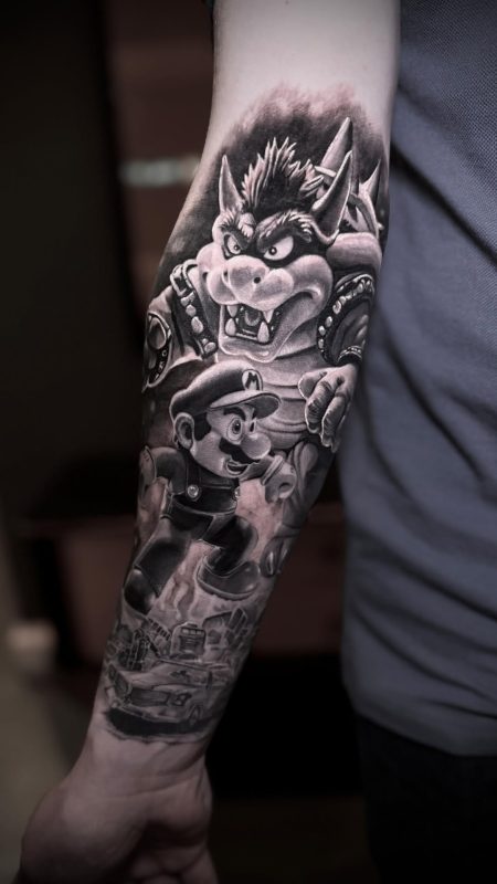 Mario vs Bowser