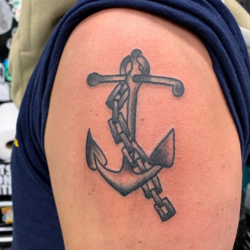 Anchor with Chain