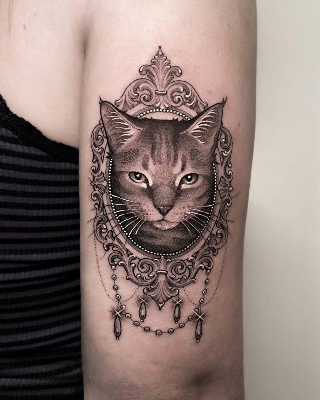 Cat Portrait Frame