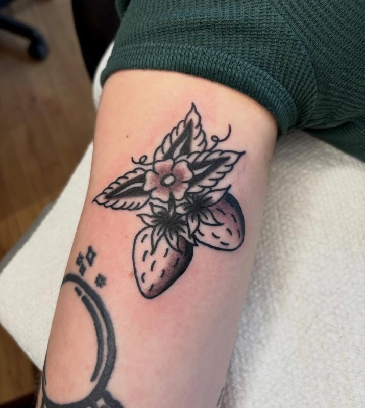 Strawberry Flower