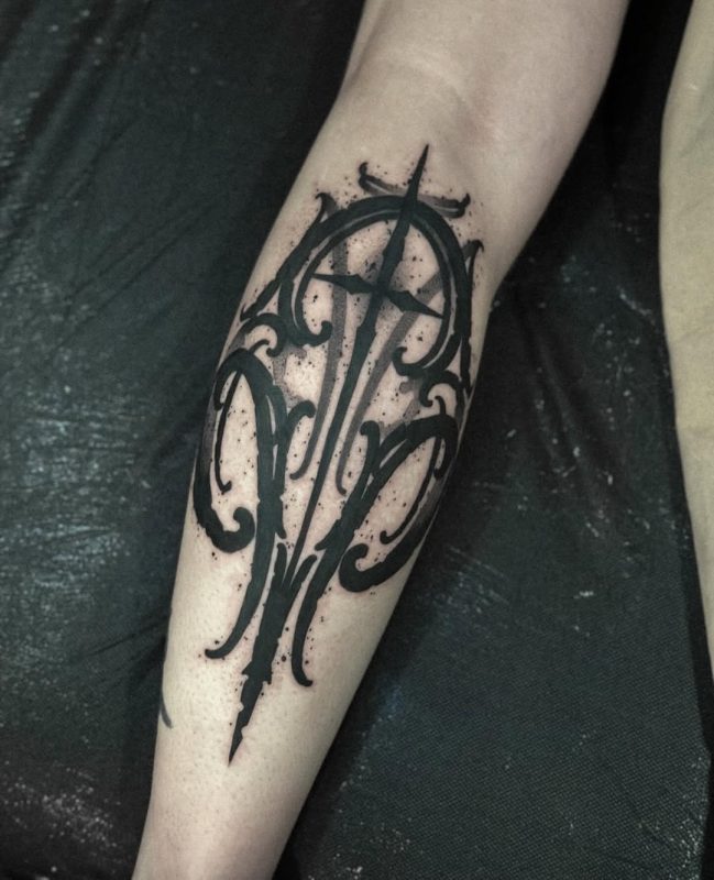 Blackwork Symbol