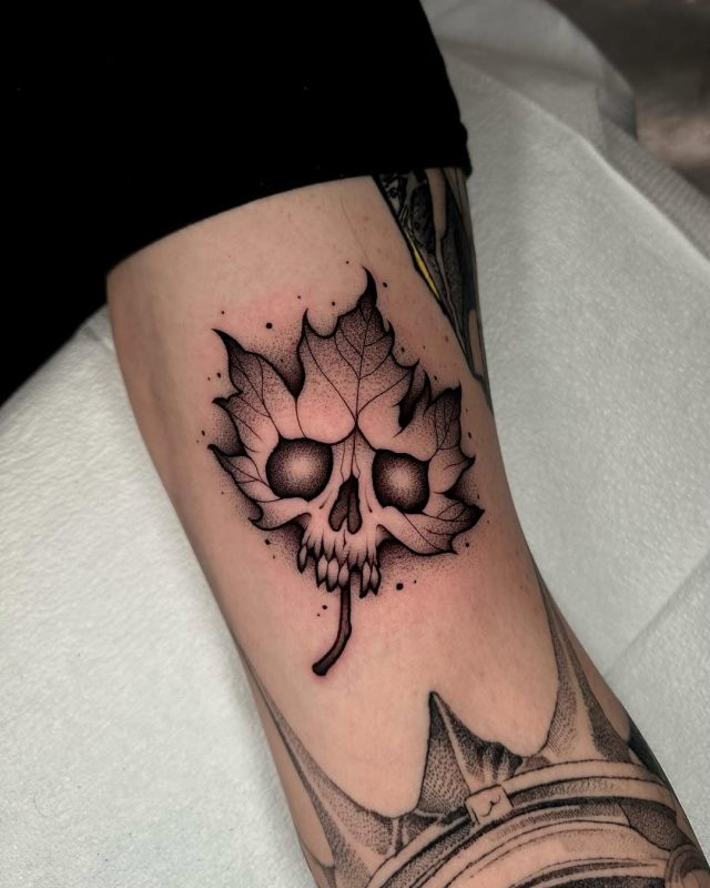 Leaf Skull