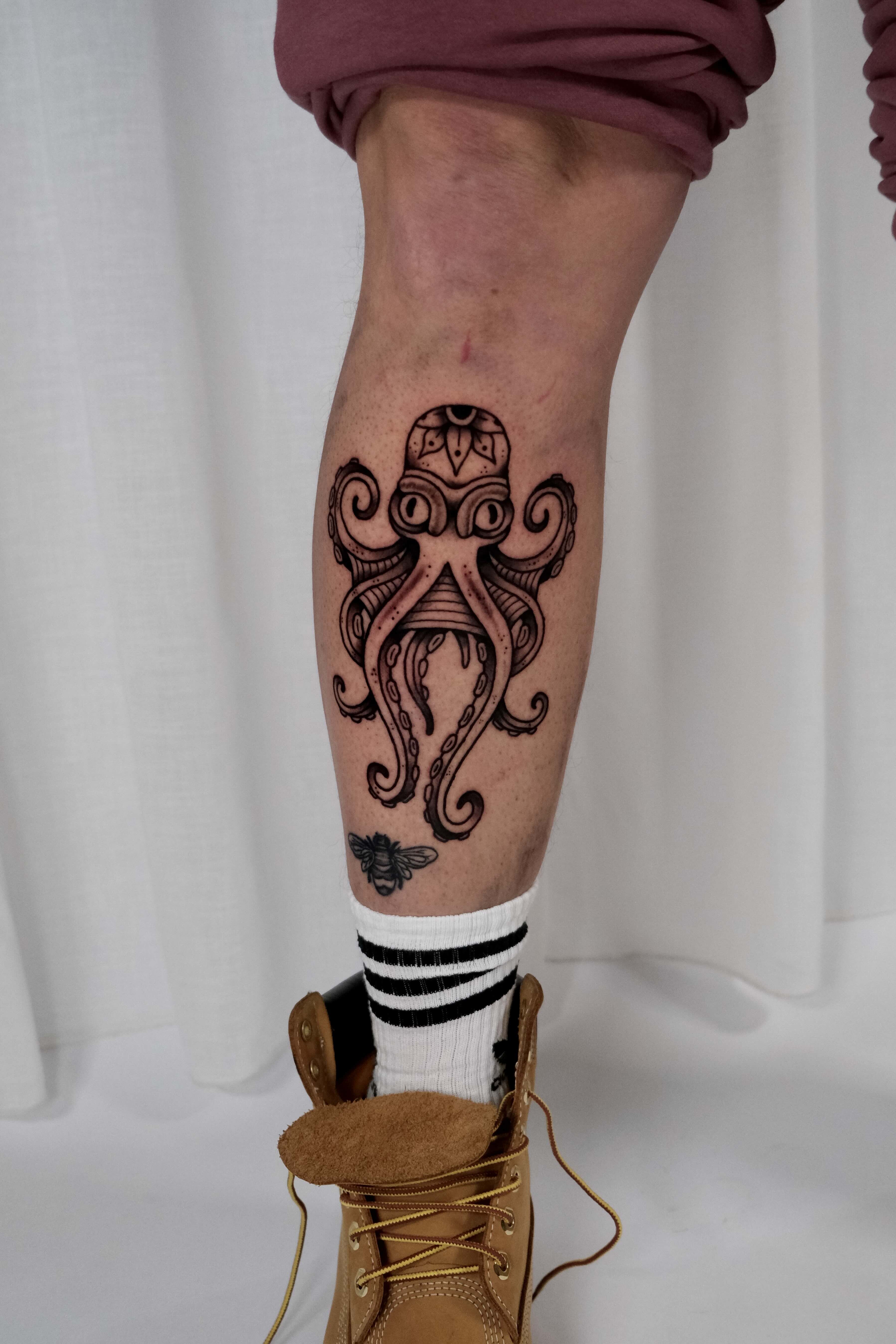 Stiel Tattoo Gallery